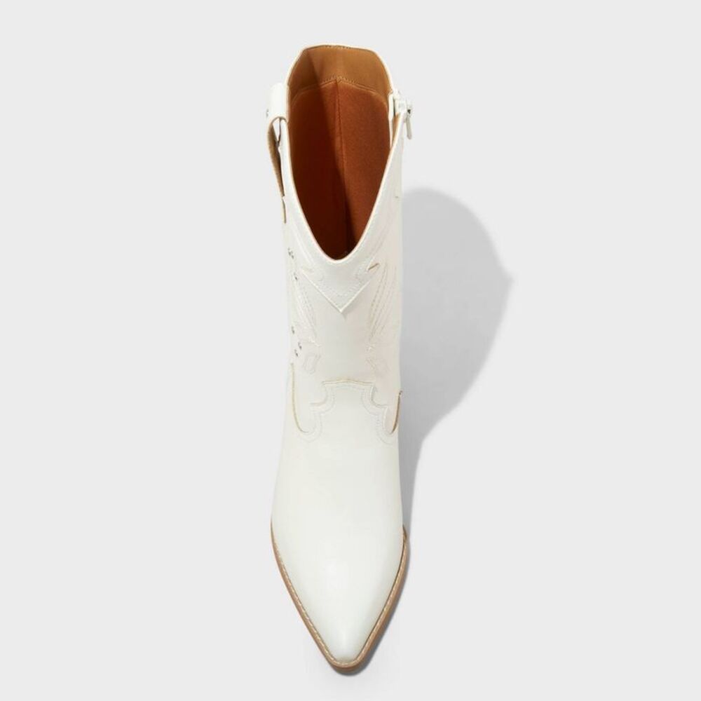 Universal Thread White Western Cowboy Boots - Picture 3 of 3